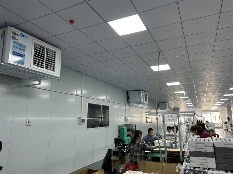 工业省电空调需要定期补…